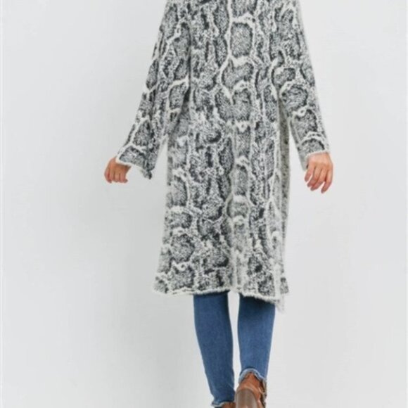 Snake Print Super Soft Fuzzy Cardigan - Picture 5 of 6